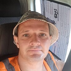 Виталя, 40, Облучье