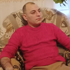 Паша, 49, Макаров
