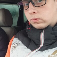 Максим, 29, Ярцево