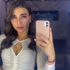 Кира, 24, Барнаул