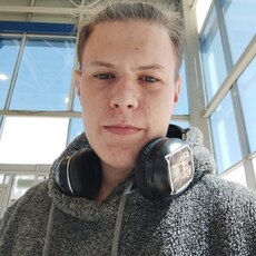 Платоша, 24, Салаир