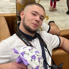 Витя, 22, Новокубанск