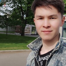 Степан, 23, Куртамыш