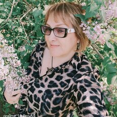 Уля, 57, Артёмовский