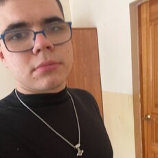 Николай, 23, Вяземский