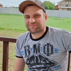 Лев, 37, Лобня