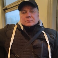 Артемий, 47, Кириши