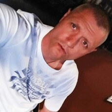 Илья, 45, Кировск (ЛНР)