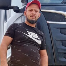 Слава, 37, Демидов