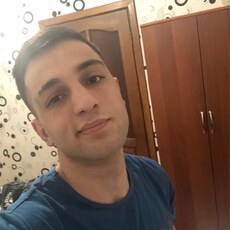 Виктор, 25, Валуйки