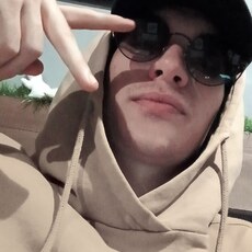 Борис, 20, Саратов