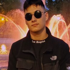 Паша, 24, Макарьев