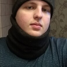 Слава, 19, Волжский