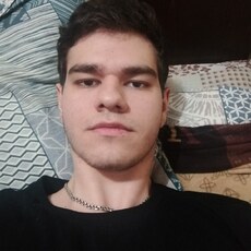 Богдан, 20, Среднеуральск