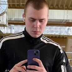 Виктор, 21, Котово