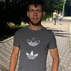 Женя, 28, Магадан