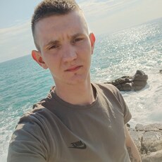Макс, 26, Северо-Курильск
