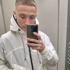 Яша, 26, Грязи