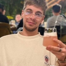 Арсений, 26, Васильевка
