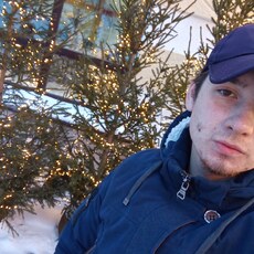 Александр, 24, Сурск