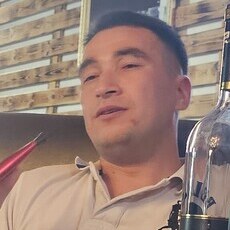 Марк, 29, Суворов