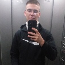 Артемий, 22, Новочеркасск