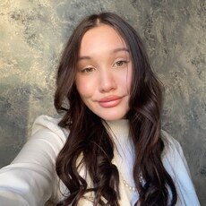 Юлия, 19, Элиста