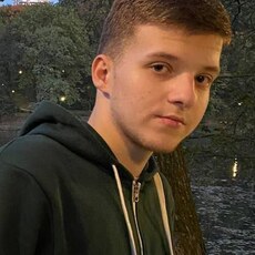 Родя, 19, Торопец