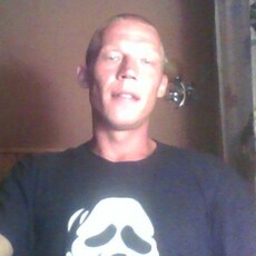 Максим, 43, Нюрба