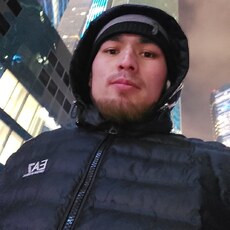 Илья, 32, Усть-Джегута