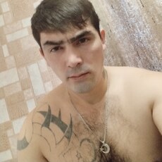 Вася, 30, Кировск (ЛНР)