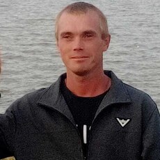 Павел, 37, Партизанск