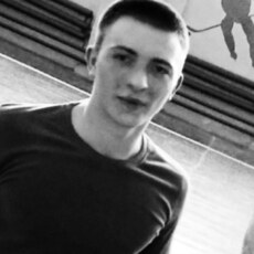 Адриан, 24, Карабулак