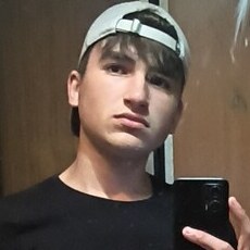 Денис, 20, Пенза