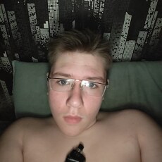 Эмиль, 23, Новогродовка