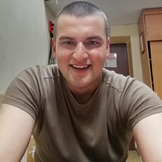 Трофим, 26, Селидово