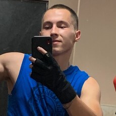 Артур, 20, Шиханы