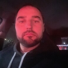 Петя, 38, Окуловка