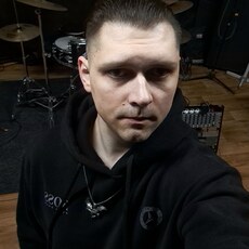 Станислав, 32, Камбарка