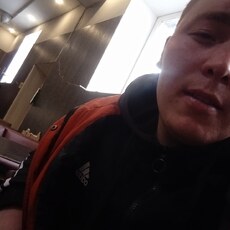Андрюха, 22, Соледар