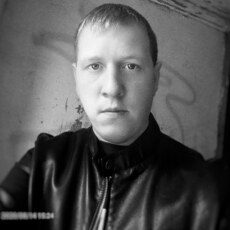 Эдик, 33, Керчь