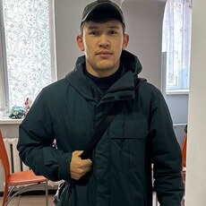 Ростислав, 25, Сретенск