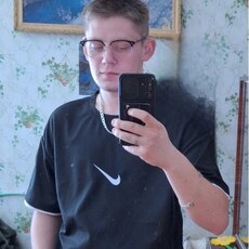 Валера, 23, Октябрьский
