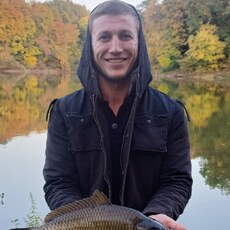 Дмитрий, 31, Свободный
