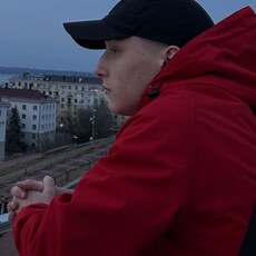 Эрик, 22, Благовещенск (Амурская область)