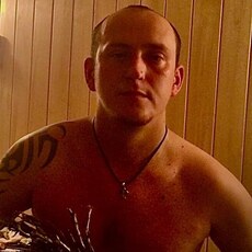 Назар, 31, Урень