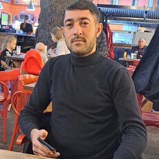 Аркадий, 30, Муравленко
