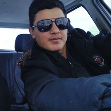Богдан, 20, Зуевка