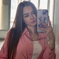 Валерия, 25, Камышлов