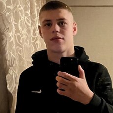 Арсений, 23, Нижнекамск